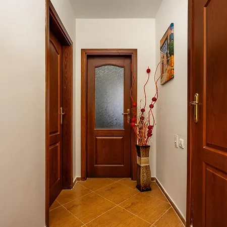 Διαμέρισμα апартамен за гости панови Φιλιππούπολη