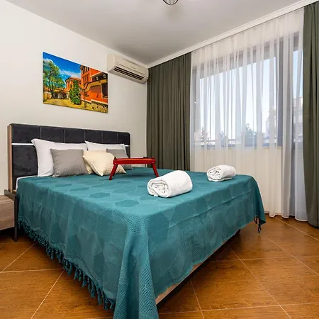 апартамен за гости панови *