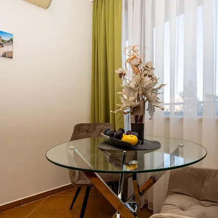 апартамен за гости панови * Φιλιππούπολη